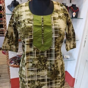 Casual wear short kurti suitable for all ages. Matches with pants, jeans, casual skirts. 3 quarter sleeve.